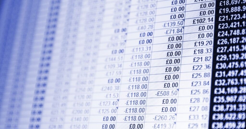 Foglio di calcolo Excel su un computer portatile — trucchi e consigli
